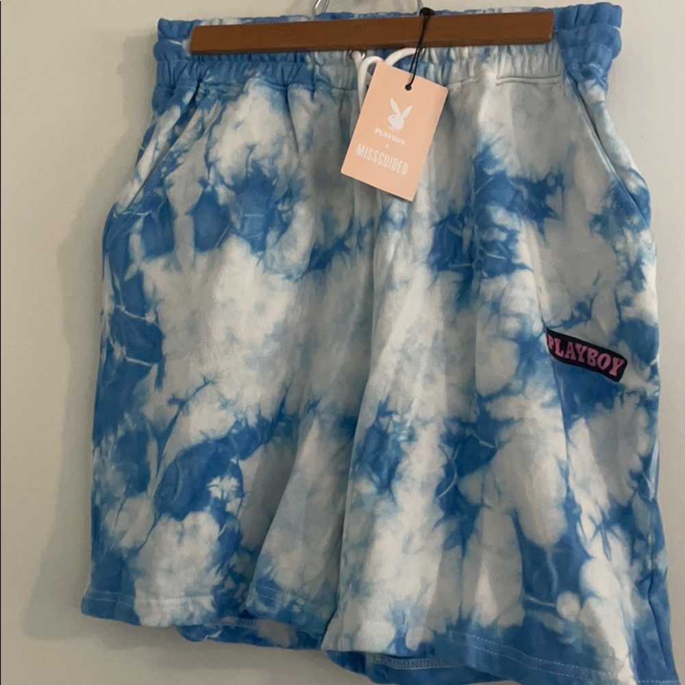 PLAYBOY x MISSGUIDED tie-dye Sweatshorts